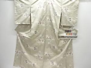 未使用品　蔦の葉模様織り出し本場大島紬着物(9マルキ)(都喜ヱ門)